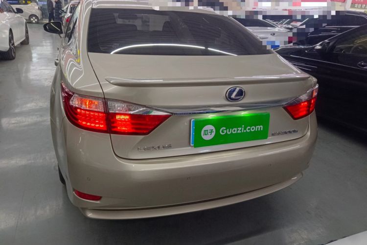 Used Lexus ES 2013 300h Elite Edition