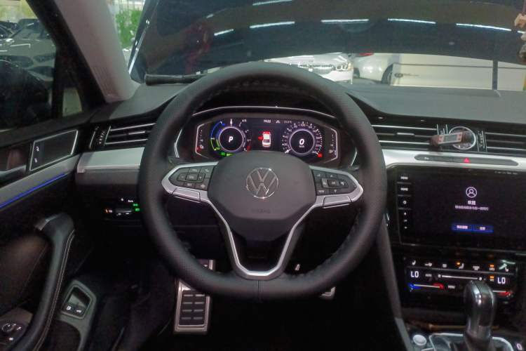 Used Volkswagen Magotan GTE Plug-in Hybrid 2022 GTE Luxury Model
