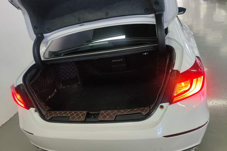 Used Honda Accord 2018 260TURBO Elite Edition China VI