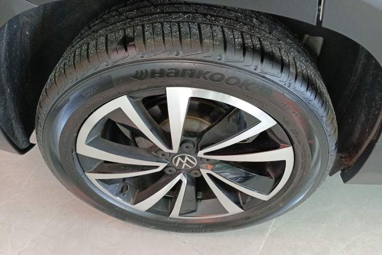 Used Volkswagen Tharu 2022 280TSI Two-Wheel-Drive Luxury Edition