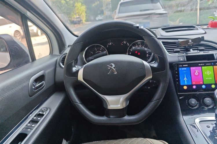 Used Peugeot 3008 2015 2.0L Automatic Classic Edition