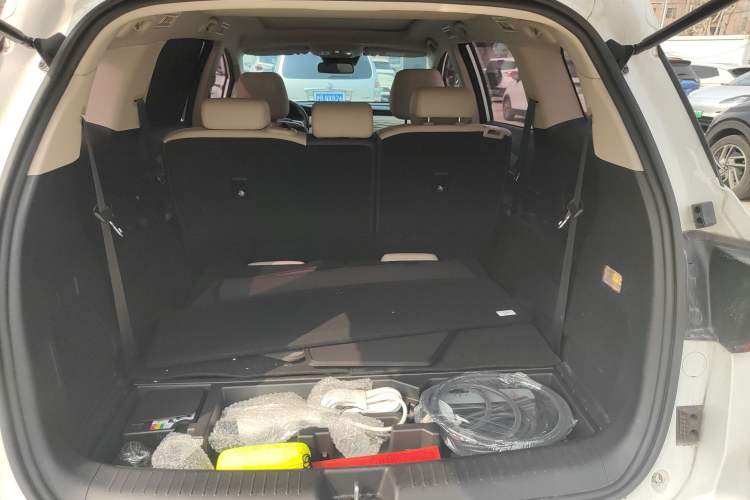 Used BYD Song MAX New Energy 2022 DM-i 105KM Flagship Model