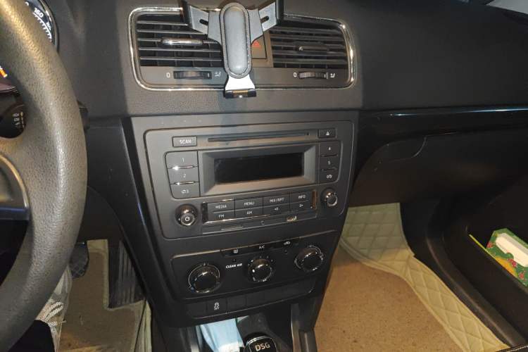 Used Skoda Yeti 2014 1.4TSI DSG Vibrant Edition
