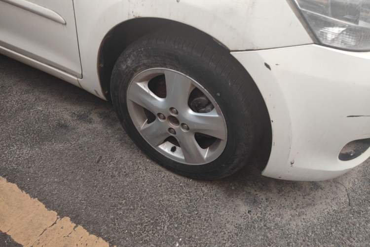 Used Toyota Vios 2008 1.6L GL-i AT Right Front Wheel Hub