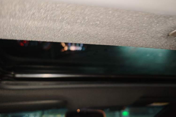 Used Chevrolet Monza 2019 RS 330T Automatic Comfort Edition China VI Standard Headliner