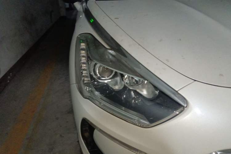 Used DS 5 2014 1.6T Luxury Edition THP160
