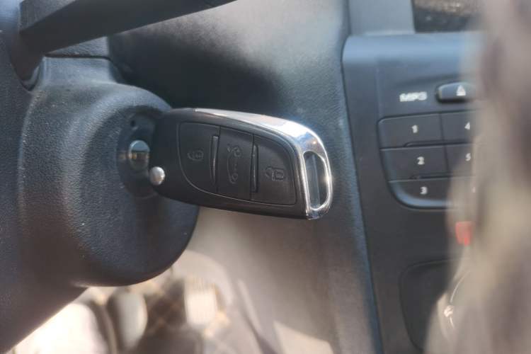 Used Citroen C4L 2014 1.8L Intelligent Drive Manual Enjoyment Model
