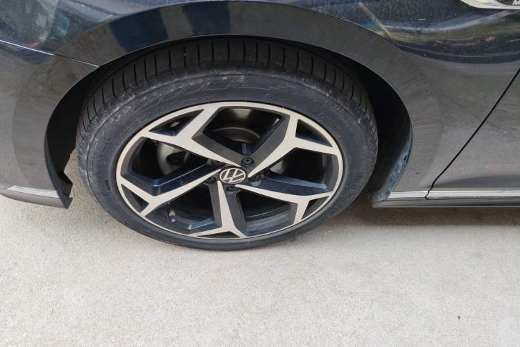 Used Volkswagen Magotan 2023 2 Million Units Commemorative Edition 330TSI DSG Luxury Version
