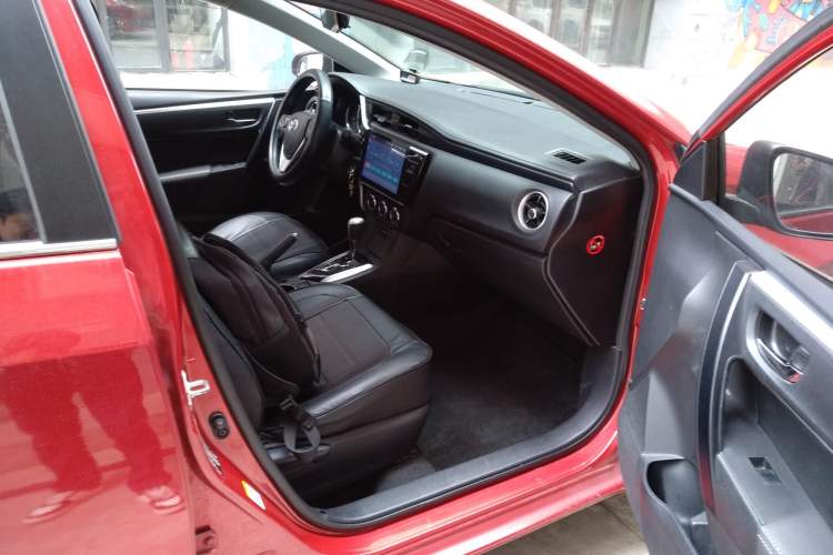 Used Toyota Corolla 2017 Revised Version 1.2T S-CVT GL
