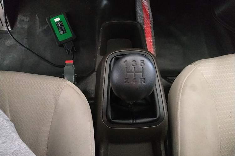 Used Wuling Rongguang S 2023 1.5L Basic Enclosed-Window Vehicle 2 Seats