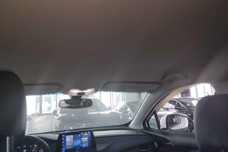 Used Buick Velite 6 2022 Connected Fashion PLUS
