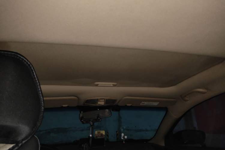 Used Hyundai Sonata 2011 2.0L Automatic Luxury Edition
