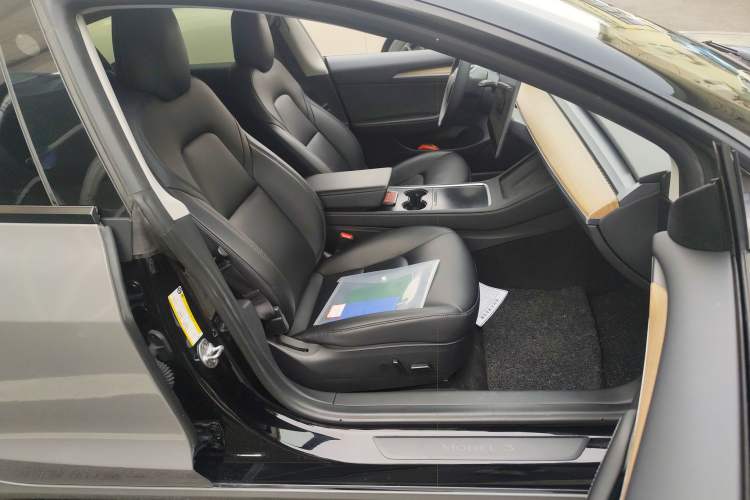 Used Tesla Model 3 2022 Rear-Wheel-Drive Version