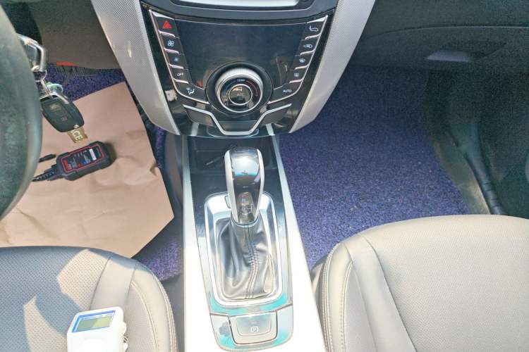 Used Luxgen U6 SUV 2015 1.8T Fashion Edition