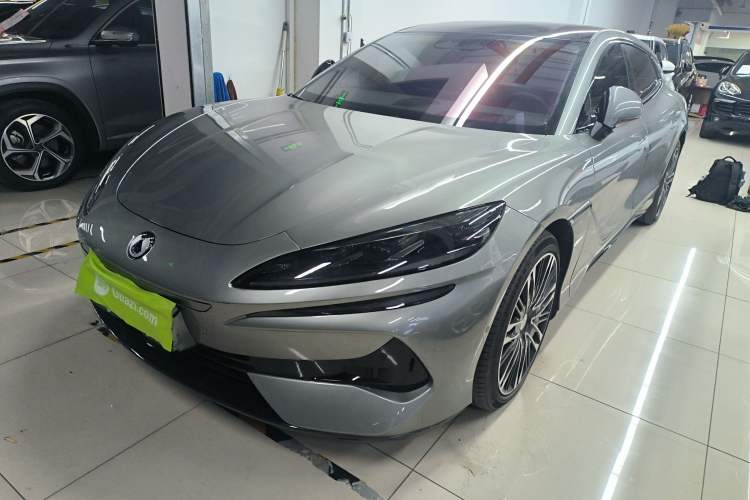 Used Denza Z9GT 2024 1100 Four-Wheel Drive Ultra Version