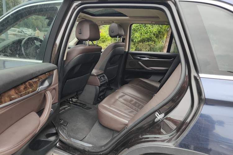 Used BMW X5 2015 xDrive28i