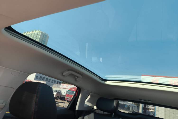 Used Haval H2s 2017 Red-Label 1.5T Dual-Clutch Luxury Model