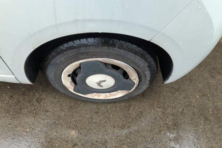 Used Wuling Hongguang MINIEV 2024 3rd Generation 170 km Right Front Wheel Hub