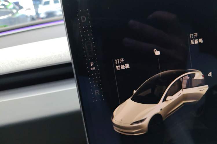 Used Tesla Model 3 2023 Rear-Wheel-Drive Version