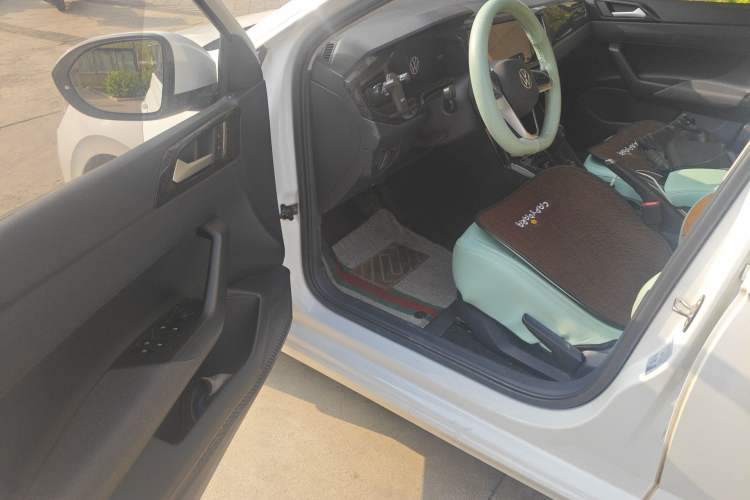 Used Volkswagen Lavida 2023 New Rui 1.5L Automatic New Yi Edition