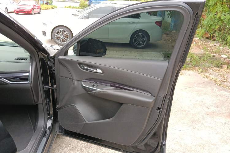 Used Cadillac XT4 2020 Revised Version 28T Two-Wheel Drive Tech Edition