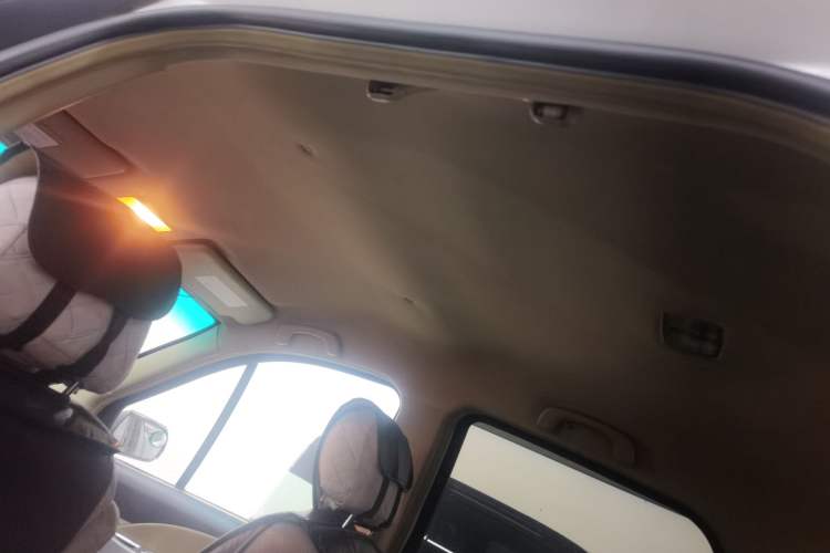 Used FORTHING Joyear SUV 2012 1.6L Luxury Model
