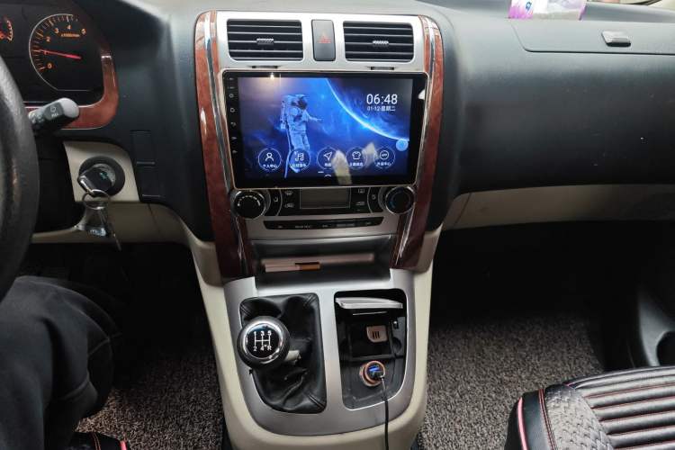 Used Jinbei Grace 2018 2.0L Express Comfort 7-Seater V19
