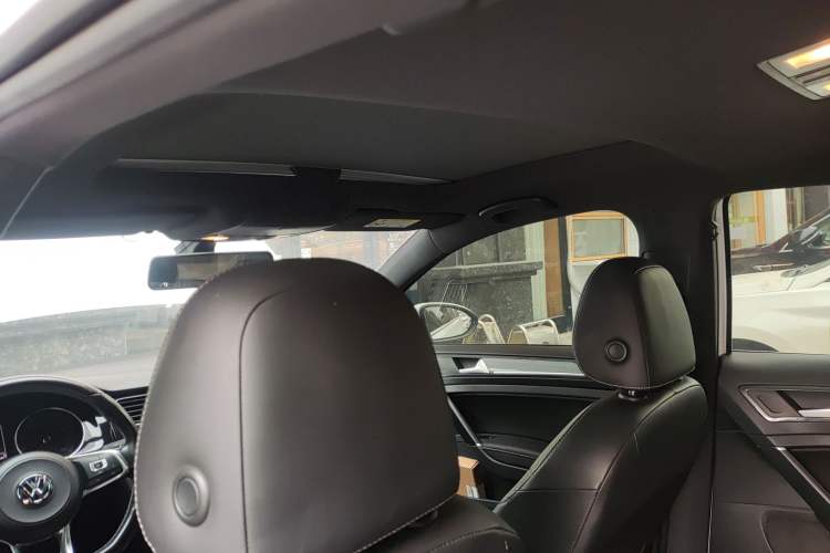 Used Volkswagen Golf 2019 280TSI DSG R-Line Model China V Standard Headliner