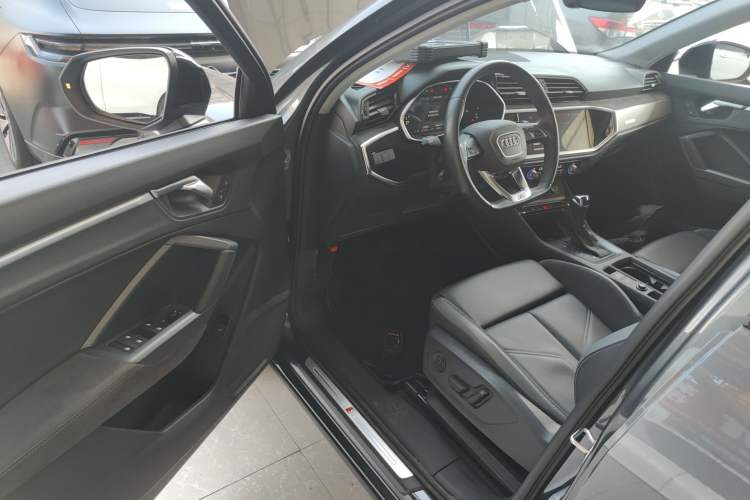 Used Audi Q3 Sportback 2022 40 TFSI Fashion Model