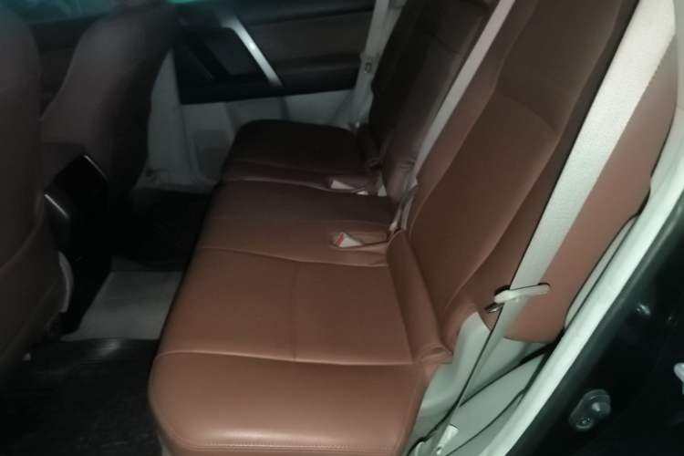 Used Toyota Prado 2010 2.7L Automatic Deluxe Edition