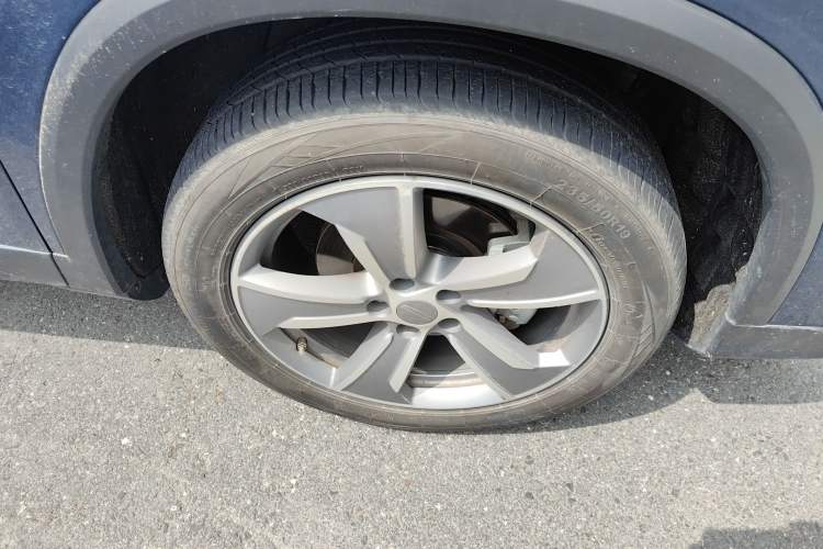 Used Geely Auto Haoyue L 2023 2.0T DCT Prestige Edition Right Front Wheel Hub