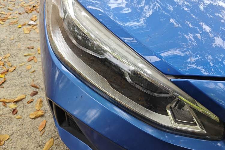 Used BMW 1 Series 2020 125i Leading Model M Sport Package Right Front Headlight