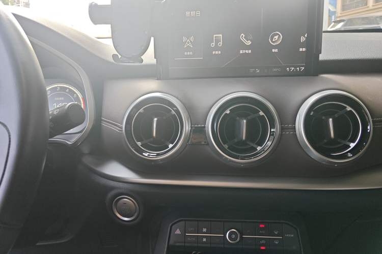 Used Wey VV6 2018 2.0T Two-Wheel-Drive Ultra-Luxury Version China V Standard