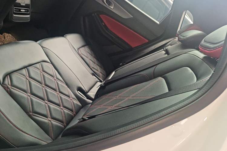 Used CHANGAN CS55PLUS 2024 3rd Generation 1.5T DCT Prestige Model
