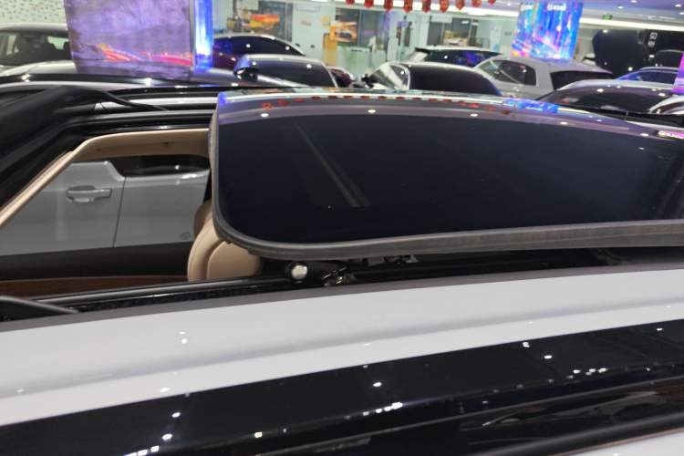 Used Hima AITO M7 2024 1.5T Intelligent Driving 4WD Max Edition 5 Seats Roof