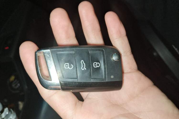 Used Volkswagen Passat 2017 330TSI DSG Luxury Edition
