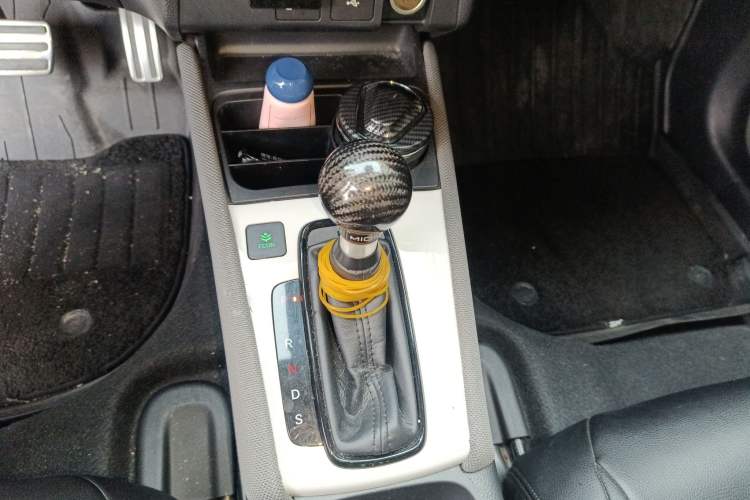 Used Honda LIFE 2021 1.5L CVT SPO-SS Dynamic Edition Gear Lever