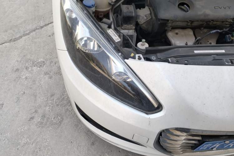Used Peugeot 308 2013 1.6L Automatic YouShang Model Right Front Headlight
