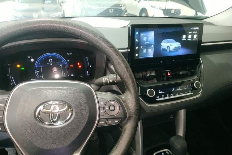 Used Toyota FRONTLANDER 2023 2.0L CVT Leading Edition
