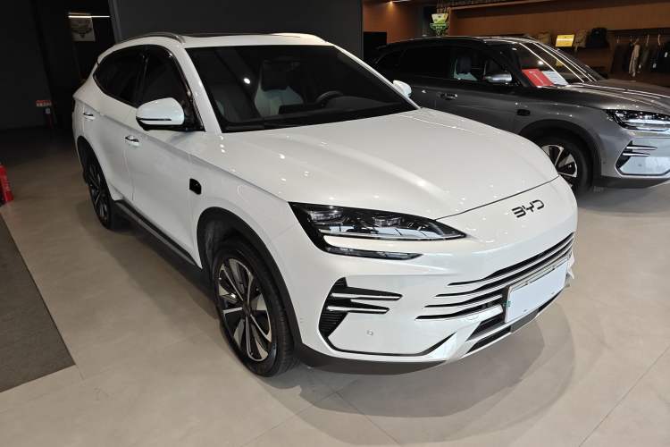 Used BYD Song PLUS New Energy 2025 DM-i Intelligent Driving 112KM Prestige Model