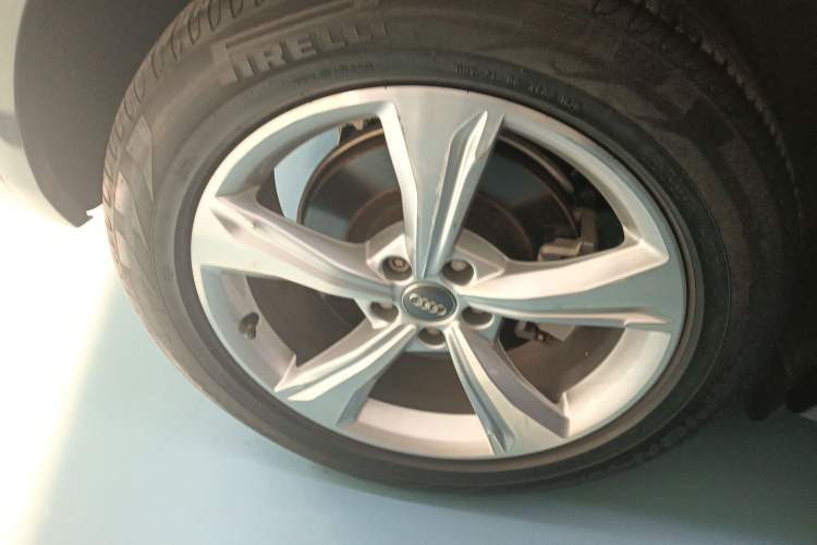 Used Audi Q5L 2020 40 TFSI Prestige Edition
