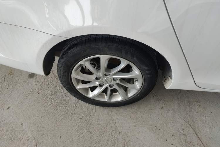 Used Geely Auto Emgrand 2021 UP 1.5L CVT Comfort Model Right Rear Wheel Hub