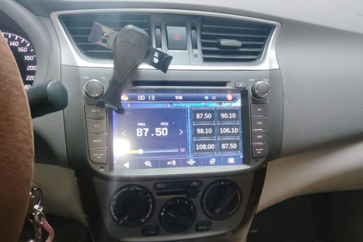 Used Nissan Sylphy 2012 1.6 XL CVT Luxury Edition
