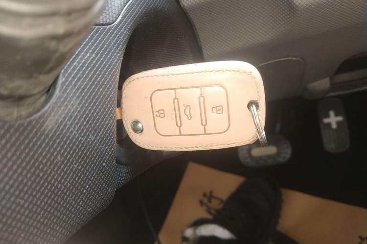 Used Wuling Hongguang MINIEV 2021 Macaron Premium Model – Lithium Iron Phosphate