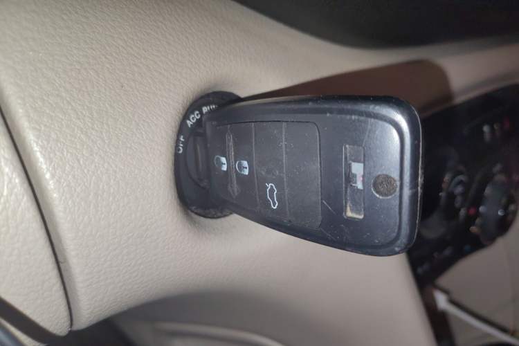 Used Fiat Viaggio 2012 1.4T Automatic Luxury Edition
