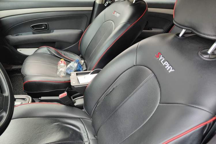 Used Nissan Sylphy 2016 Classic 1.6XE Automatic Comfort Edition Left Front Seat