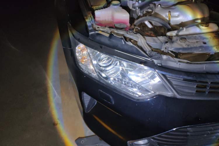 Used Toyota Camry 2015 Dual-Engine 2.5 HG Luxury Navigation Edition
