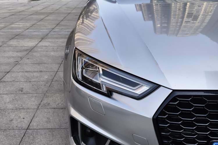 Used Audi A4L 2019 40 TFSI Fashion Edition China VI Emission Standard