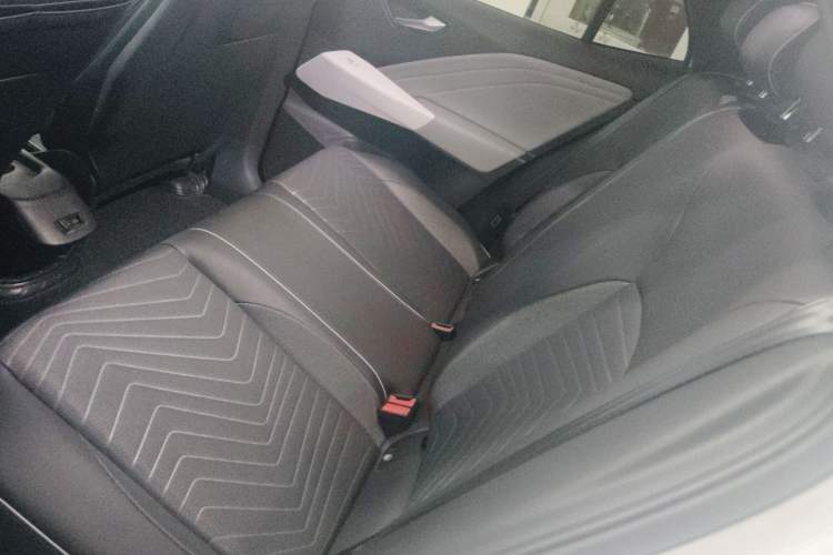 Used Volkswagen ID.3 2025 Smart Model Outstanding Oxygen Edition