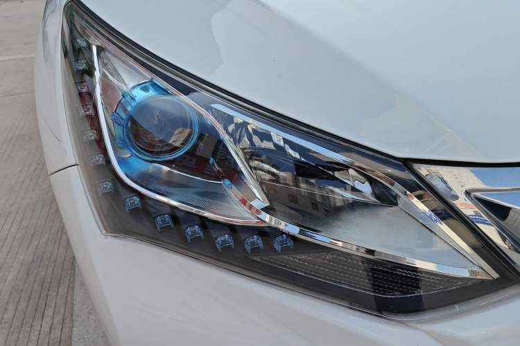 Used BYD Song 2017 Gaishe Upgrade Edition 1.5TID Automatic Elite Model
